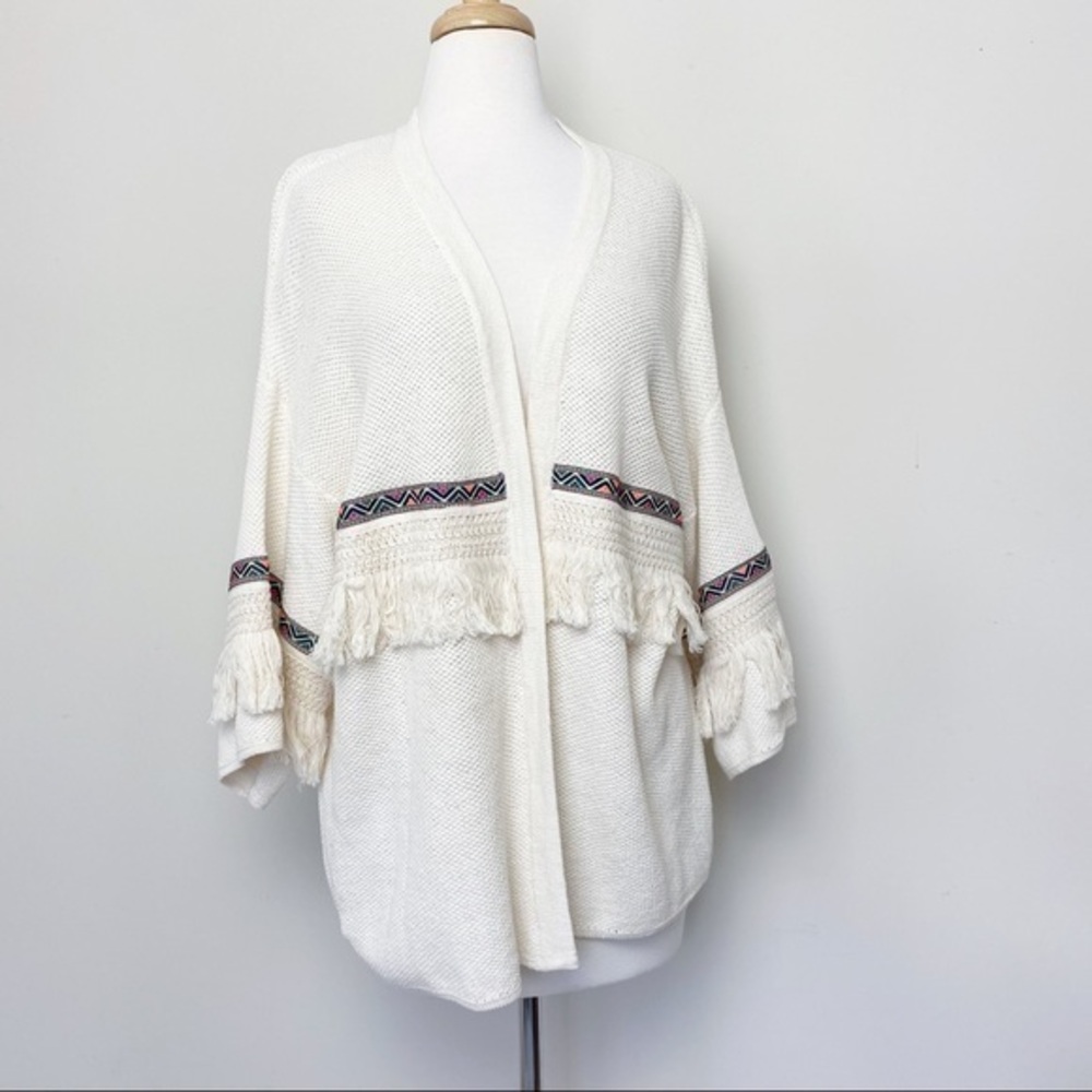 H&M Cream cardigan sweater